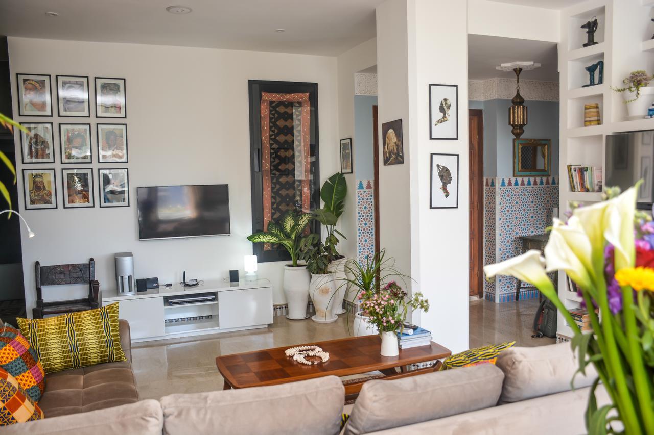 Appartement Moderne Moroccan/African Decoration Casablanca Exterior photo